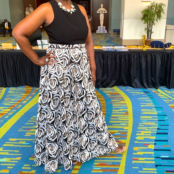 Calvin Klein Dresses & Skirts - Calvin Klein gown size 16